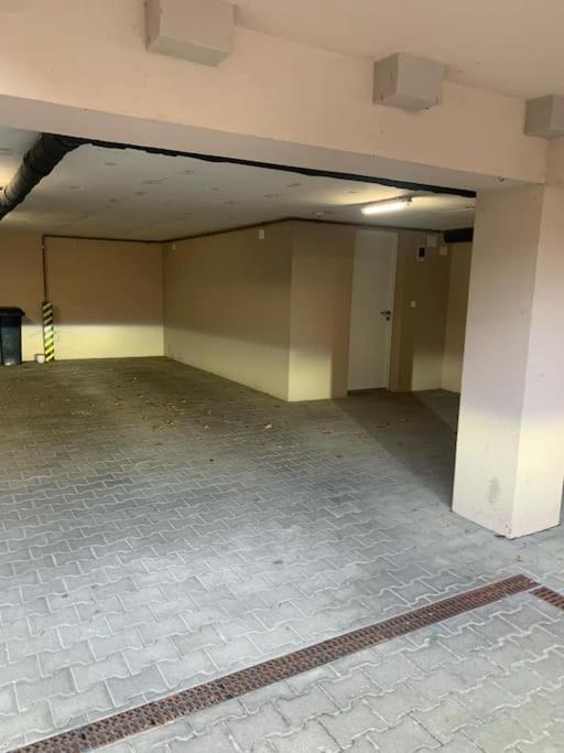 M18 - Csak Egy Lepes A Toertenelmi Belvaros - Free Parking Pecs Bagian luar foto